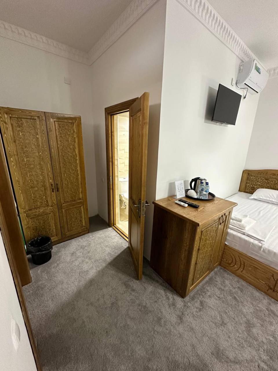 Munis Hotel 布哈拉 外观 照片